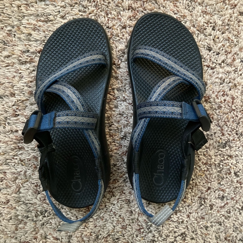 Chacos Kid’s Size 5 - EUC!